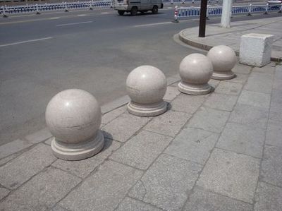 擋車(chē)石球加工廠(chǎng)家_溫州擋車(chē)石球_建棟石材(查看)